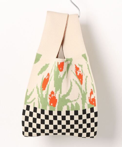 Burner（バーナー）の「【OKUOKU　0909】　ジャガードニットバッグ　oku-jba-1（ショルダーバッグ・レディース・ホワイト系その他2/ベージュ系その他2/グリーン系その他2/ピンク系その他3/ブラック×ホワイト/ホワイト系その他/ブラック系その他/ベージュ系その他/グリーン系その他/イエロー系その他/ピンク系その他/オレンジ系その他/ブルー系その他4/ブラック系その他2/グレー系その他/ブラウン系その他/ブラウン系その他4/ブラウン系その他5/ブルー系その他3/ブラック系その他5/グリーン系その他4/グリーン系その他6/パープル系その他3/ホワイト系その他5/ホワイト系その他4/ブラック系その他3/ピンク系/レッド系その他3/オレンジ系その他2/ブラック系1/ブラック系3/パープル系その他2/パープル系その他4/ピンク系1/ピンク系2/ホワイト系その他3/ブラック系その他4/ブラック系/グリーン系その他3/ピンク系その他4/ブラック系その他7/イエロー系その他3/オレンジ系その他4/ブラック系4/ブラウン系その他2/ピンク系その他7/レッド系その他/グリーン系その他5/パープル系その他/ピンク系3/パープル系その他6/ピンク系4/ブラック系その他6/イエロー系その他2/ピンク系その他6/オレンジ系その他3/ブラック系6/ブラック系7/ホワイト系1/ホワイト系2/グリーン系その他7/グリーン系/ピンク系その他5/ブラック系5/ホワイト系その他6/ホワイト系その他7/ホワイト系/ブラック系2/ブラック×ピンク/パープル系その他5/ピンク系その他2/ブルー系その他5/グリーン系1/ブルー系その他/ライトブルー/J/B/グリーン系7/ブラウン系その他6/G/グリーン系6/C/I/H/ブルー/E/F/グレー系その他2/パープル/ホワイト系8/ブラックミックス/ベージュ/D/ブラック/K/L/ブラウン系その他7/ホワイト/ベージュ系その他4/グリーン/ピンク/A/ブルー系その他2/レッド系その他2/M/N/レッド系6/O/P/Q/R/T/S/イエロー系その他4/パープル系その他7/ピンク系5/V/U/ブルー系その他6/レッド系その他4/ブラック系8/ブラック系9/イエロー系その他5/ライトピンク/ブラック×レッド/スカイブルー/レッド系/ホワイト×グリーン/ブラック×グリーン/その他/その他6/その他14/その他15/その他16/その他25/その他26/その他27/その他28/その他29/チョコ/ベビーピンク/Off White/ベージュ系その他3/グリーン系3/ベージュ系その他5/クリーム/ターコイズブルー/その他4/その他7/その他9/その他20/その他21/その他23/その他30/その他32/ホワイト系5/アッシュグレー/オフホワイト/ダークブラック/ネイビー系/グリーン系4/オレンジ系その他5/W/キナリ/オートミール/Beige/DK.Grn/スミクロ/ラベンダー/Black/ブラック×グレー/ライトパープル/サンドベージュ/ベージュ×ブラック/その他1/その他2/その他3/その他5/その他11/その他34/その他35/ホワイト系7/ホワイト系9/ブラウン系その他3/グリーン系2/コーラルピンク/その他10/その他13/その他19/その他22/その他24/その他31/その他33/White/ホワイト系4/ホワイト系6/X/ライム/PINK/サーモンピンク/ダークグリーン系/ライトホワイト/ネイビー系2/ブルー系1/グリーン系8/ネイビー系1/レッド系その他7/レッド系その他6/チェリーピンク/イエロー系その他6/ブルー系その他7/グレー系その他3/OFF WHT/Purple/ライトブラック/チェック/ホワイト×グレー/ブラック×ブラック/ホワイト×レッド/レッド・FREE）」の6枚目の写真