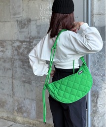 LVEU. | 【IMOKO × LVEU. 】Quilted round shoulder bag / キルティングラウンドショルダーバッグ(ショルダーバッグ)