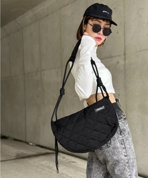 LVEU. | 【IMOKO × LVEU. 】Quilted round shoulder bag / キルティングラウンドショルダーバッグ(ショルダーバッグ)