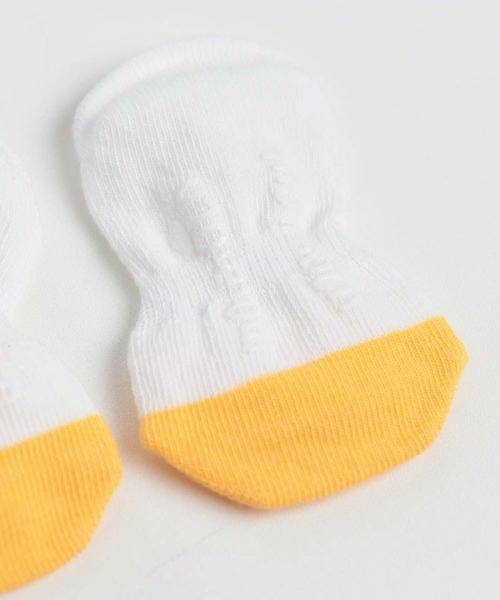 moimoln(モイモルン)の「ボーダーカラーソックス(ベビーシューズ/ベビーソックス・キッズ・グリーン/イエロー・16cm/12cm/14cm/18cm/10cm)」の4枚目の写真
