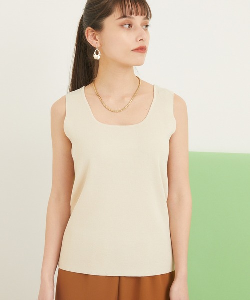 CLOCHE（クロシェ）の「cloche カラーニットタンク（タンクトップ・レディース・ブラック/ベージュ/ブルー/ピンク・FREE）」の2枚目の写真