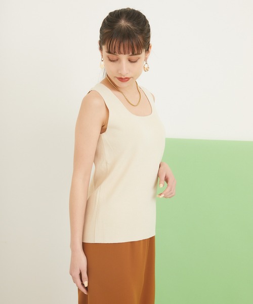 CLOCHE（クロシェ）の「cloche カラーニットタンク（タンクトップ・レディース・ブラック/ベージュ/ブルー/ピンク・FREE）」の21枚目の写真