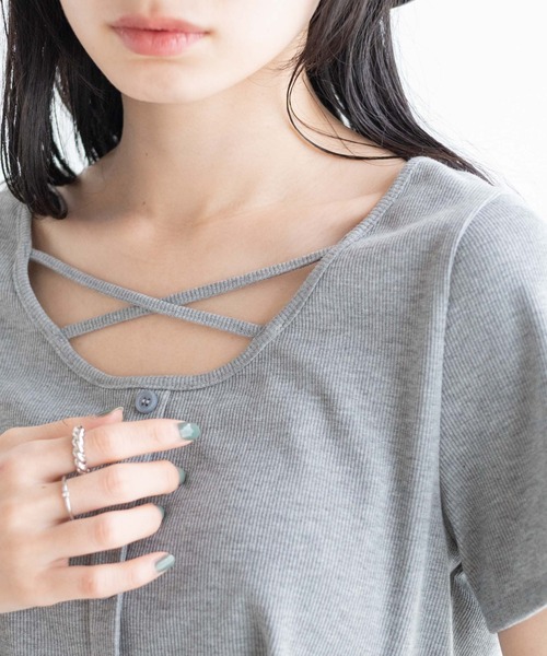 WEGO（ウィゴー）の「WEGO/フロントクロスショートリブT（Tシャツ/カットソー・レディース・杢グレー/ブラック/カーキ・FREE）」の12枚目の写真