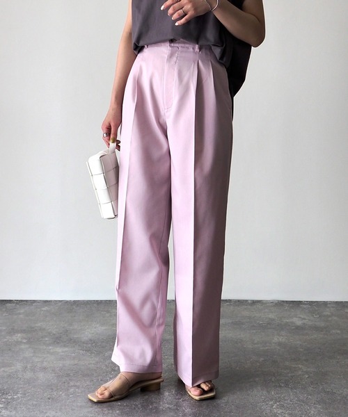 Riberry（リベリー）の「センタープレスタックパンツ（スラックス・レディース・ピンク/ベージュ/チャコールグレー・FREE）」の11枚目の写真