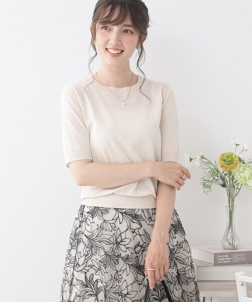 couture brooch(クチュールブローチ)の「◆【洗える・UVケア・接触冷感】ポイント透かし編みサマーニット(ニット/セーター・レディース・サックスブルー/ブラック/アイボリー/オレンジ・42/38)」の15枚目の写真