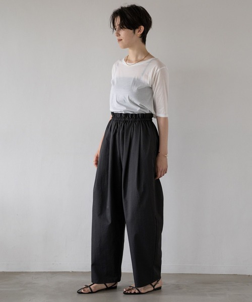 A part by(アパートバイ)の「コクーンボリュームパンツ(その他パンツ・レディース・オフホワイト/ブラック・FREE)」の6枚目の写真