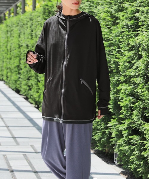 osharewalker(オシャレウォーカー)の「【廃盤】『指穴パーカー』(ラッシュガード・レディース・ブラック/ベージュ/モカ・FREE)」の10枚目の写真