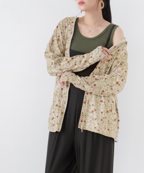 osharewalker(オシャレウォーカー)の「【廃盤】『指穴パーカー』(ラッシュガード・レディース・ブラック/ベージュ/モカ・FREE)」の17枚目の写真