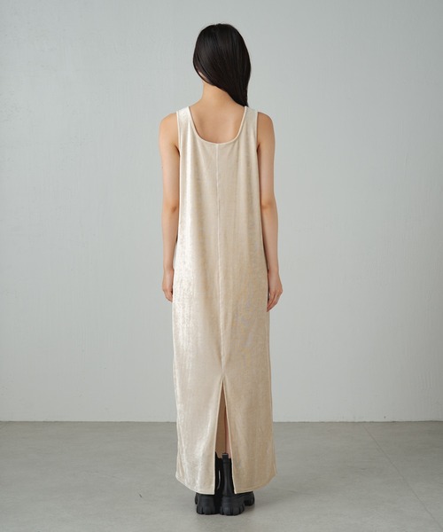 earthy（アーシー）の「【抗菌防臭】ベロアショートプルオーバータンク