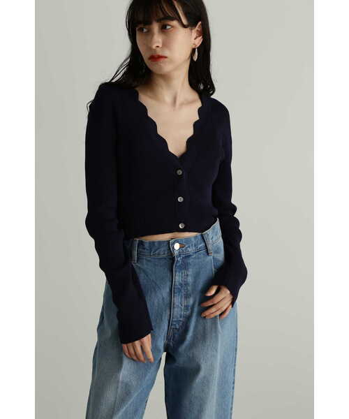 JILL STUART（ジルスチュアート）の「◆UVカットショートニットカーディガン（カーディガン/ボレロ・レディース・ピンク/イエロー/ベージュ/ネイビー・FREE）」の9枚目の写真