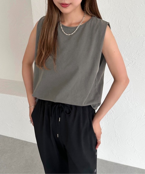 apres jour mignon(アプレジュールミニョン)の「ピグメントノースリーブTシャツ【ZOZOTOWN限定アイテム】(タンクトップ・レディース・ブラウン系その他/オフホワイト/ネイビー/ブラック・X-LARGE/フリー)」の6枚目の写真