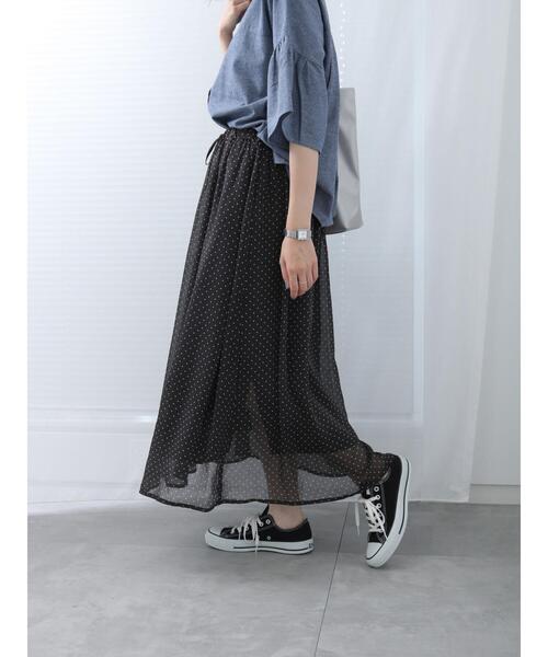 Samansa Mos2 blue（サマンサモスモスブルー）の「ドット柄楊柳スカート（スカート・レディース・ブラック/キャメル/チャコールグレー・F）」の2枚目の写真