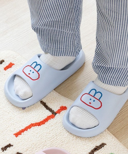 Brunch Brother(ブランチブラザー)の「Romane corp./BunnySlipper/ロマネ/ブランチブラザー/スリッパ/サンダル/アニマル/2978930(サンダル・レディース・ブルー/ブラック/ピンク・0)」の7枚目の写真