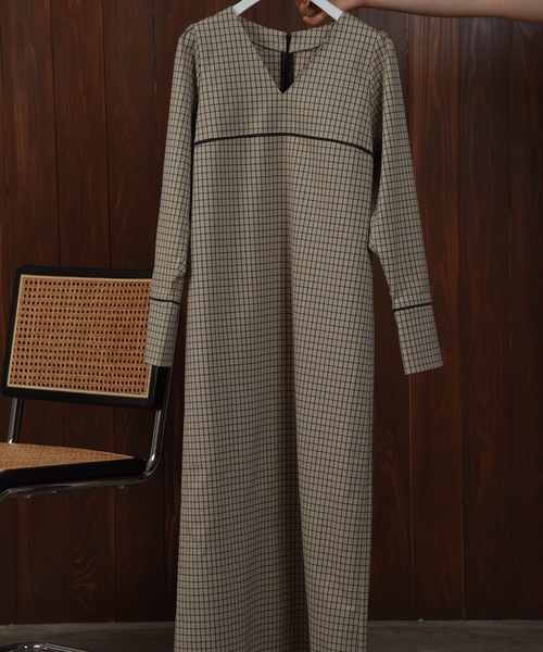 I_am(アイアム)の「check piping pencil ops / チェックパイピングペンシルワンピース(ワンピース・レディース・ベージュ・FREE)」の12枚目の写真