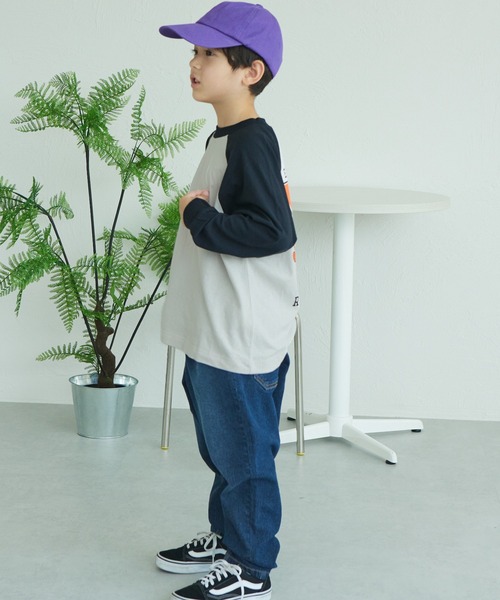 PAIRMANON STREET（ペアマノンストリート）の「【PAIRMANON STREET】アソート バックプリント ラグラン 長袖Tシャツ（Tシャツ/カットソー・キッズ・ブラック系その他3/ブルー系その他/ブルー系その他2/レッド系その他2/イエロー系その他/レッド系その他/ブラウン系その他6/ブラック系その他5/ブラック系その他4・150/140/120/100/130/110/90）」の10枚目の写真