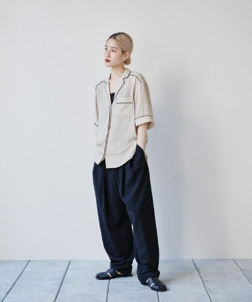 TODAYFUL（トゥデイフル）の「Leather gurkha sandals（サンダル
