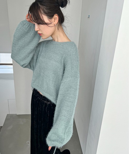 feepur(フェピュール)の「【ハンドウォッシャブル】ラメシャギードロストショートニット(ニット/セーター・レディース・ブラック/オフホワイト/ブルー・MEDIUM)」の14枚目の写真