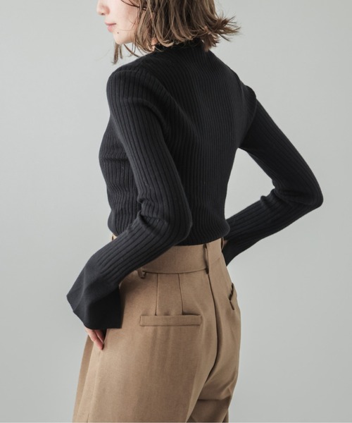 AMELY(エミリー)の「スリット袖リブニット(ニット/セーター・レディース・ライトグレー/ブラック/ブルー/カーキブラウン・フリー)」の20枚目の写真