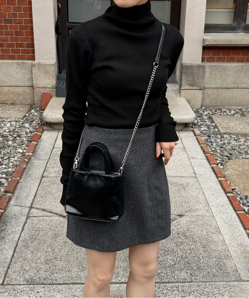 LE MORE（リモア）の「2wayミニトートチェーンバッグ（ショルダーバッグ・レディース・ブラック/シルバー・FREE）」の4枚目の写真