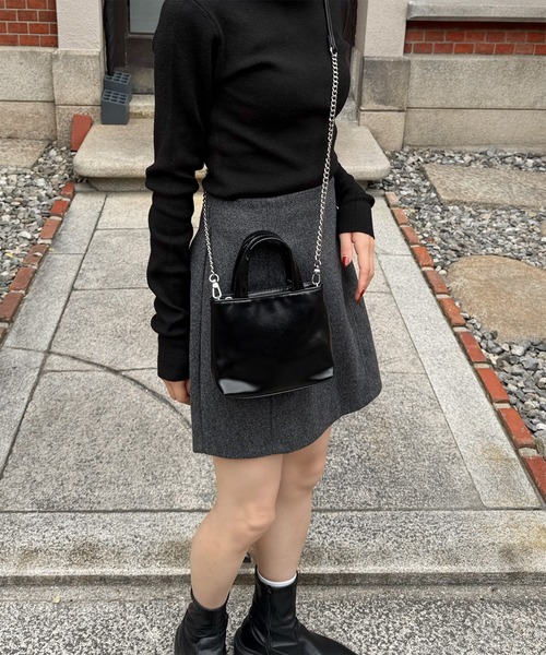 LE MORE（リモア）の「2wayミニトートチェーンバッグ（ショルダーバッグ・レディース・ブラック/シルバー・FREE）」の7枚目の写真