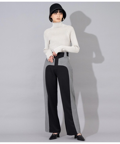 Settimissimo（セッティミッシモ）の「ITALYバイカラーデザイン フレアパンツ（その他パンツ・レディース・キャメル/ブラック・S）」の3枚目の写真