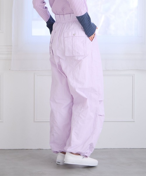 BAYFLOW（ベイフロー）の「ギャザーウエストパンツ（その他パンツ・レディース・ブラック/アイボリー/パープル・SMALL/MEDIUM）」の14枚目の写真