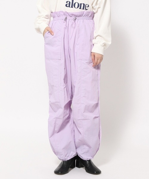 BAYFLOW（ベイフロー）の「ギャザーウエストパンツ（その他パンツ・レディース・ブラック/アイボリー/パープル・SMALL/MEDIUM）」の16枚目の写真