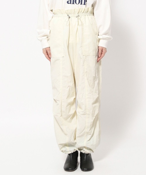 BAYFLOW（ベイフロー）の「ギャザーウエストパンツ（その他パンツ・レディース・ブラック/アイボリー/パープル・SMALL/MEDIUM）」の19枚目の写真