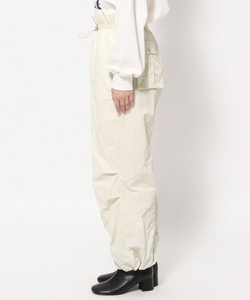 BAYFLOW（ベイフロー）の「ギャザーウエストパンツ（その他パンツ・レディース・ブラック/アイボリー/パープル・SMALL/MEDIUM）」の20枚目の写真