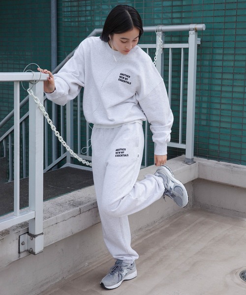 ANME（アンメ）の「【新色・新サイズ追加】ロゴ刺繍ANME裏毛スウェットパンツ（スウェットパンツ・レディース・ネイビー/オートミール/ブラック/アイボリー/チャコールグレー/杢グレー/オフホワイト/ブラウン・M/L/XL/XXL/S）」の9枚目の写真