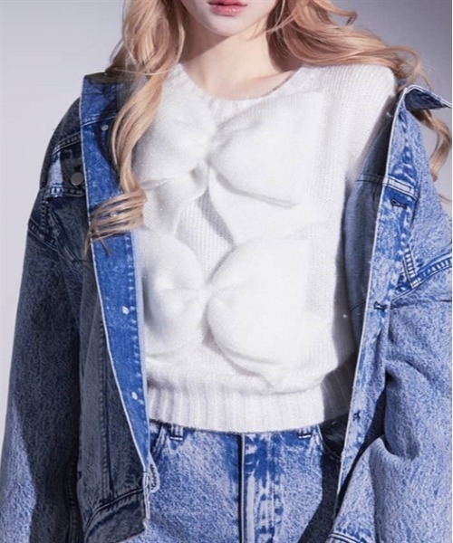FickleBebe(フィクルベベ)の「ビッグリボン2WAYニット(ニット/セーター・レディース・ブルーグレー/ブラック/ホワイト・FREE)」の13枚目の写真