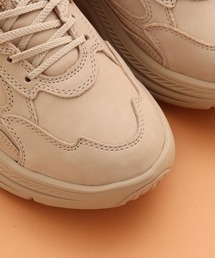 UGG（アグ）の「UGG CA1 / アグ シーエーワン（スニーカー