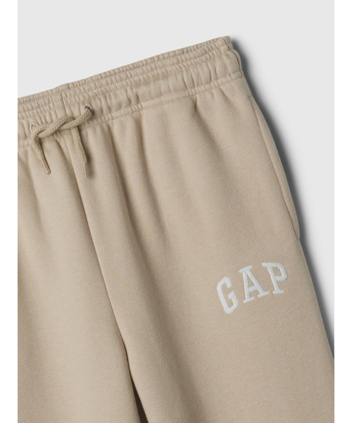 GAP(ギャップ)の「GAPアーチロゴ ジョガーパンツ (キッズ)(スウェットパンツ・キッズ・ベージュ/ネイビー・110cm/160cm/140cm/150cm/120cm/130cm)」の3枚目の写真