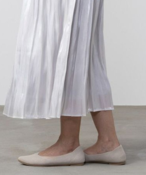 HusHusH（ハッシュアッシュ）の「HusHusH ハッシュアッシュ 人間工学 ニットパンプス（パンプス・レディース・ライトベージュ/ブラック/ブルー系その他・L/M）」の14枚目の写真