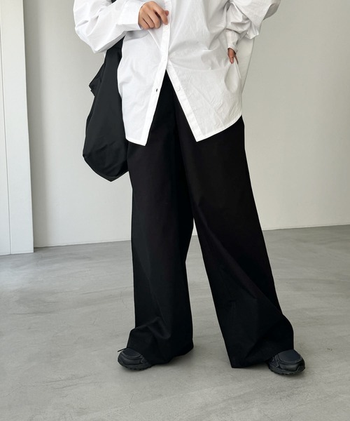 CANAL JEAN(キャナルジーン)の「Lakey Park ウエストボタンタックパンツ(その他パンツ・レディース・ブラック/ホワイト・SMALL/MEDIUM)」の16枚目の写真