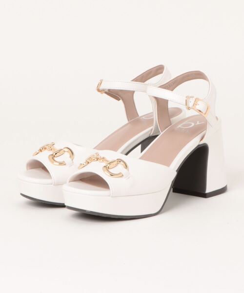 byあしながおじさん（バイアシナガオジサン）の「厚底ビットサンダル　8980737（サンダル・レディース・ブラック/ピンクベージュ/アイボリー/レッド・23.5cm/23.0cm/22.5cm/24.5cm/24.0cm）」の7枚目の写真