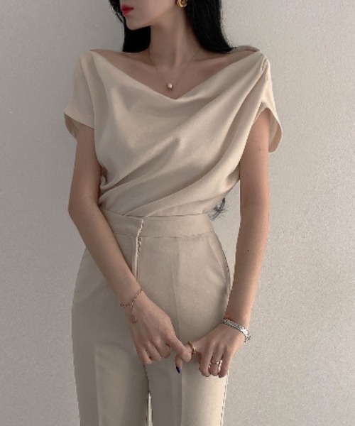FREE STYLISTS(フリー スタイリスト)の「YUGA_YGMC オフショルダー PO(その他トップス・レディース・ブラウン/ベビーピンク/ブラック/オフホワイト・FREE)」の10枚目の写真