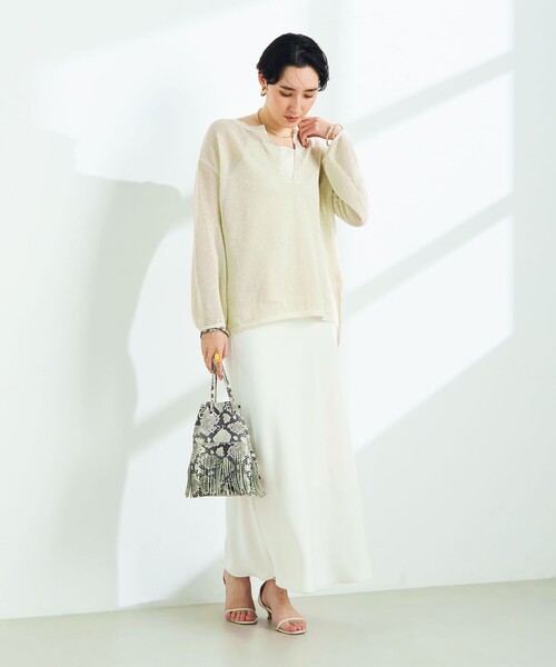 NOLLEY’S Sophi(ノーリーズソフィ)の「《手洗い可能》ラメメッシュ編みスキッパープルオーバーニット(ニット/セーター・レディース・チャコールグレー/オレンジ/ゴールド・38)」の10枚目の写真