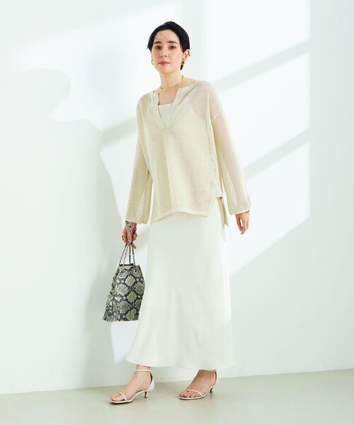 NOLLEY’S Sophi(ノーリーズソフィ)の「《手洗い可能》ラメメッシュ編みスキッパープルオーバーニット(ニット/セーター・レディース・チャコールグレー/オレンジ/ゴールド・38)」の12枚目の写真