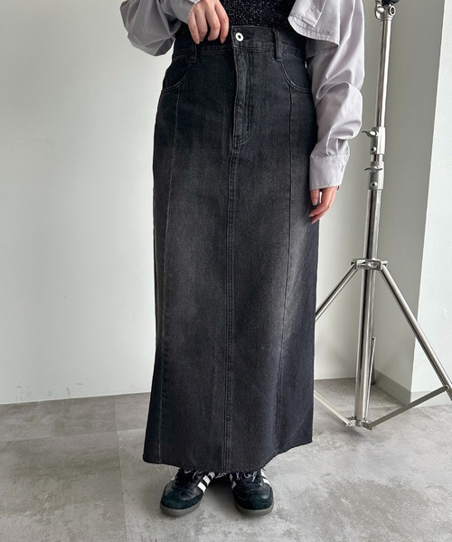 apres jour mignon（アプレジュールミニョン）の「デニムマキシスカート【ZOZOTOWN限定アイテム】（デニムスカート・レディース・ブラック/インディゴブルー/ダークブルー・SMALL/MEDIUM/X-LARGE）」の17枚目の写真