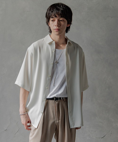 やわらかに、凛と」すずらん揺れる刺繍ブラウス やわらかに、凛と