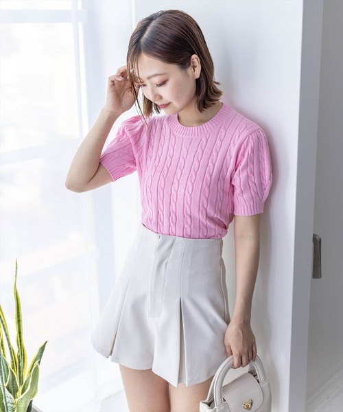 clear（クリア）の「ケーブル編み半袖パフスリーブニットトップス［オフィスカジュアル 着回し抜群 大人］≪再入荷≫（ニット/セーター・レディース・オフホワイト/イエロー/ピンク/ブラック/ホワイト×ブラック/レッド・F）」の21枚目の写真