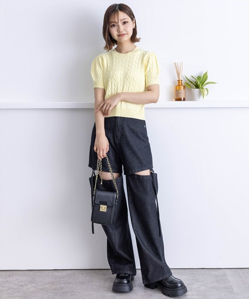 clear（クリア）の「ケーブル編み半袖パフスリーブニットトップス［オフィスカジュアル 着回し抜群 大人］≪再入荷≫（ニット/セーター・レディース・オフホワイト/イエロー/ピンク/ブラック/ホワイト×ブラック/レッド・F）」の15枚目の写真