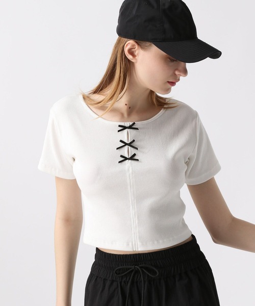 FOREVER 21(フォーエバー トゥエンティーワン)の「【2024SS】チビリボンTシャツ(Tシャツ/カットソー・レディース・オフホワイト/ブルー/ブラック・SMALL/MEDIUM)」の14枚目の写真