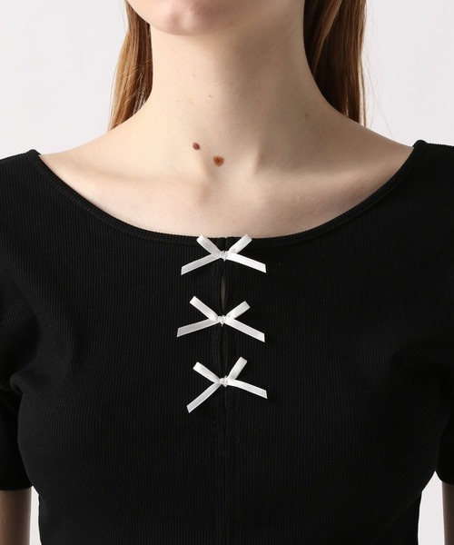 FOREVER 21(フォーエバー トゥエンティーワン)の「【2024SS】チビリボンTシャツ(Tシャツ/カットソー・レディース・オフホワイト/ブルー/ブラック・SMALL/MEDIUM)」の11枚目の写真