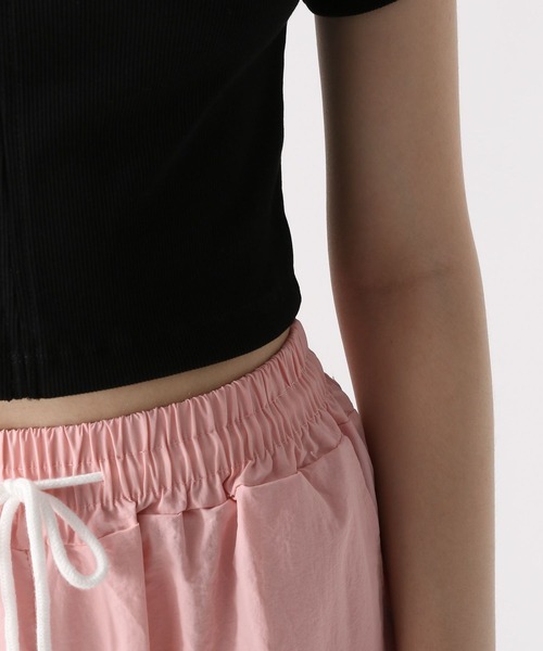 FOREVER 21(フォーエバー トゥエンティーワン)の「【2024SS】チビリボンTシャツ(Tシャツ/カットソー・レディース・オフホワイト/ブルー/ブラック・SMALL/MEDIUM)」の7枚目の写真