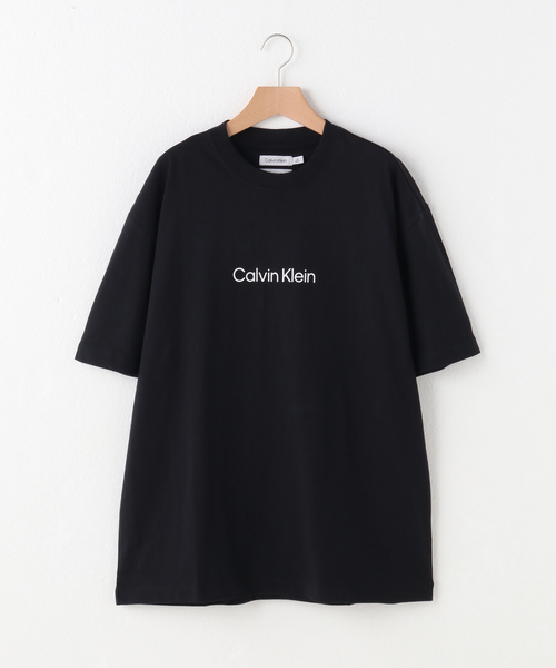 Calvin Klein(カルバン・クライン)の「【Calvin Klein / カルバン クライン】SS STANDARD LOGO TEE(Tシャツ/カットソー・メンズ・ホワイト/ブラック/チャコールグレー/ブラック系その他/パープル・LARGE/MEDIUM/SMALL)」の2枚目の写真