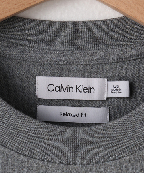 Calvin Klein(カルバン・クライン)の「【Calvin Klein / カルバン クライン】SS STANDARD LOGO TEE(Tシャツ/カットソー・メンズ・ホワイト/ブラック/チャコールグレー/ブラック系その他/パープル・LARGE/MEDIUM/SMALL)」の18枚目の写真