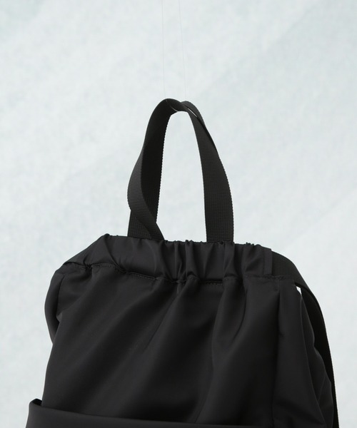 NANO universe(ナノユニバース)の「撥水ナイロン2wayリュック(バックパック/リュック・レディース・ベージュ/ブラック・FREE)」の11枚目の写真