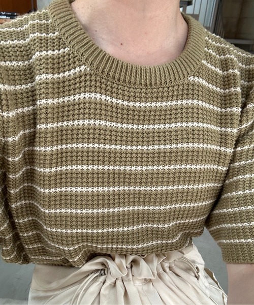 lawgy(ラウジー)の「border compact pullover / ボーダーコンパクトプルオーバー(Tシャツ/カットソー・レディース・ベージュ/カーキ/ブラック・FREE)」の7枚目の写真